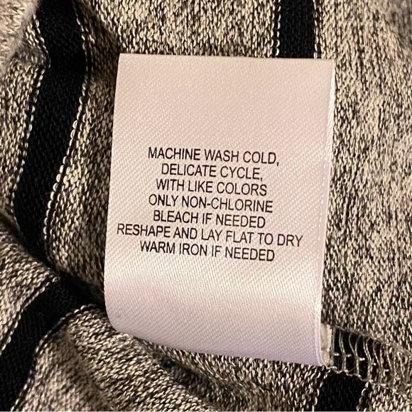 Alchemy Thread Women’s XXL Sweater Top Shirred Sleeve Striped Gray/Black - Picture 8 of 10